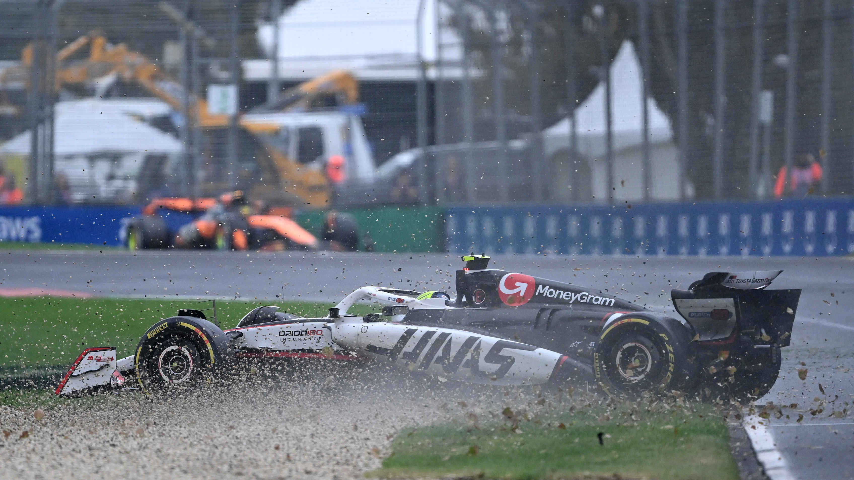 MELBOURNE, AUSTRALIA - MARCH 16: Oliver Bearman of Great Britain driving the (87) Haas F1 VF-25