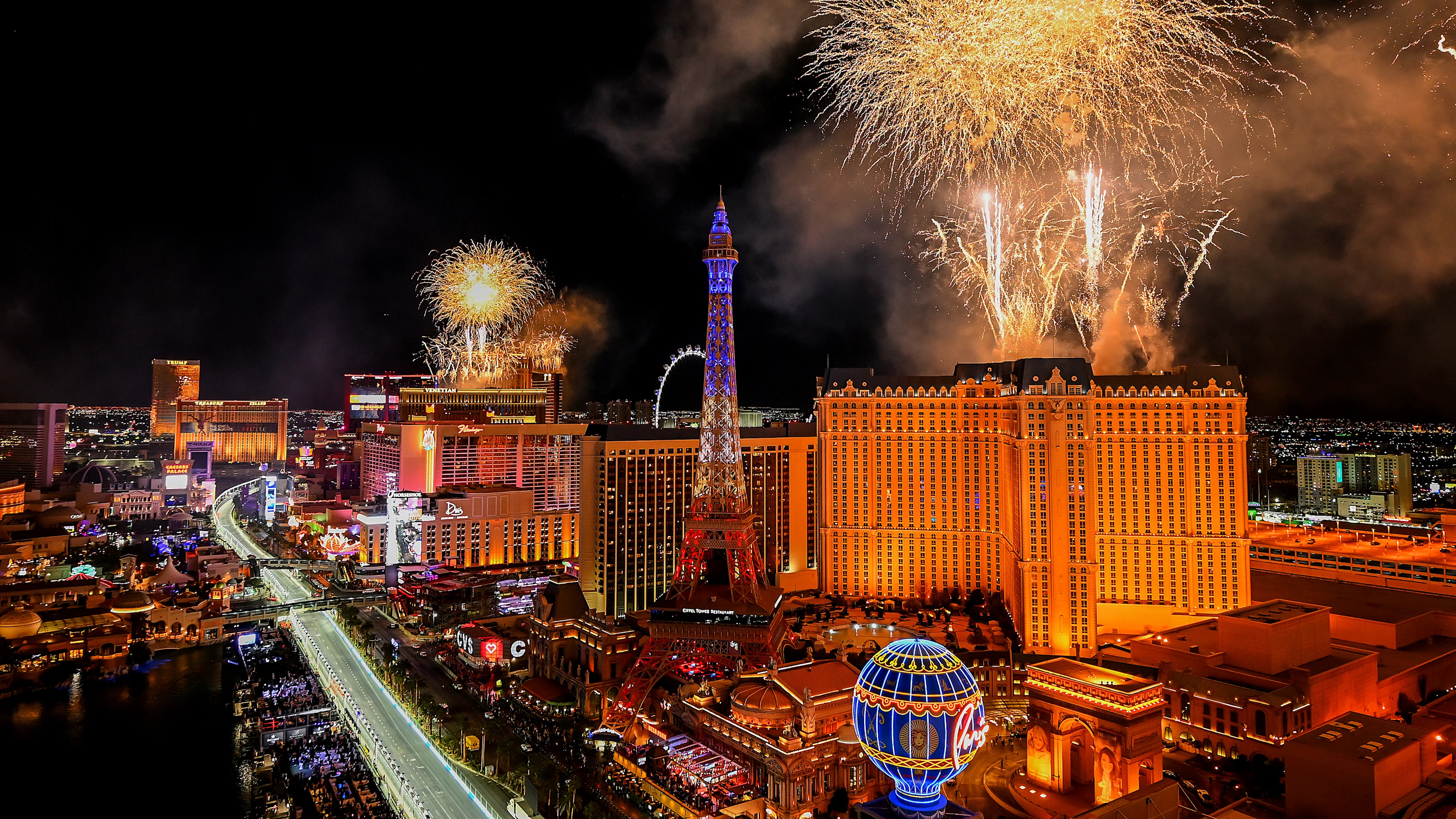 LAS VEGAS, NEVADA - NOVEMBER 23: A general view over the circuit as fireworks go off after the F1
