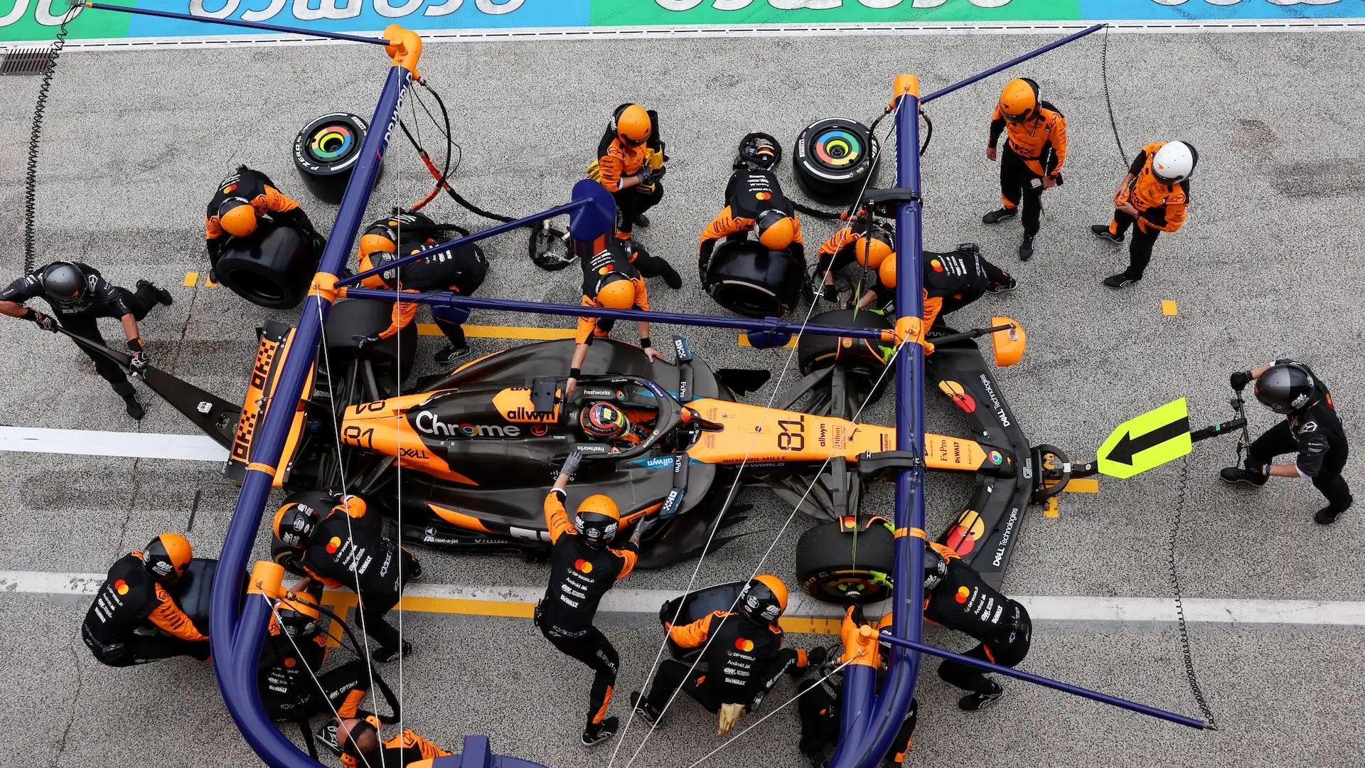 ZANDVOORT, NETHERLANDS - AUGUST 31: Oscar Piastri of Australia driving the (81) McLaren MCL39