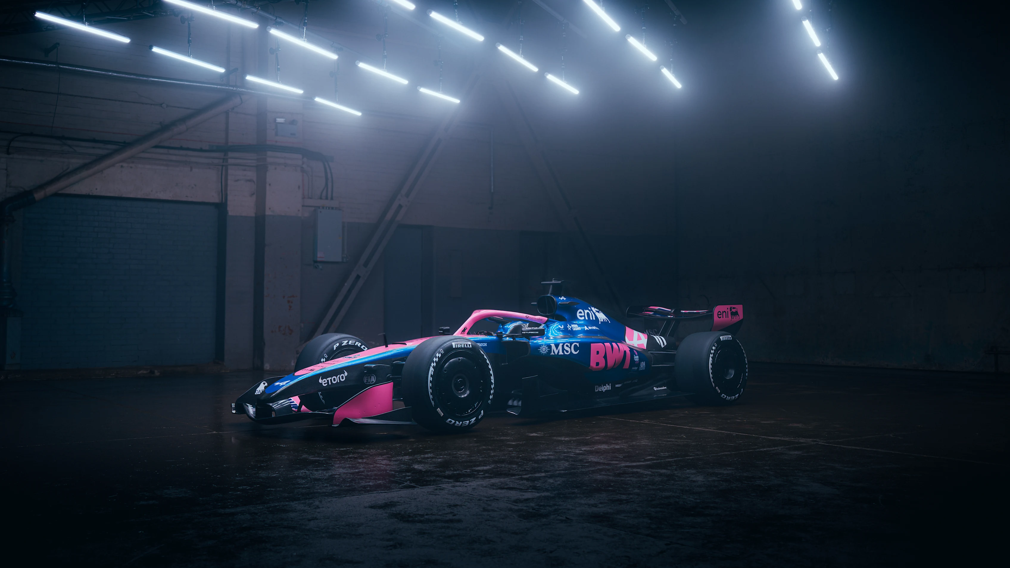 TWJB_BWT_ALPINE_FORMULA_ONE_TEAM-A526_HERO_SHOT_2.jpg