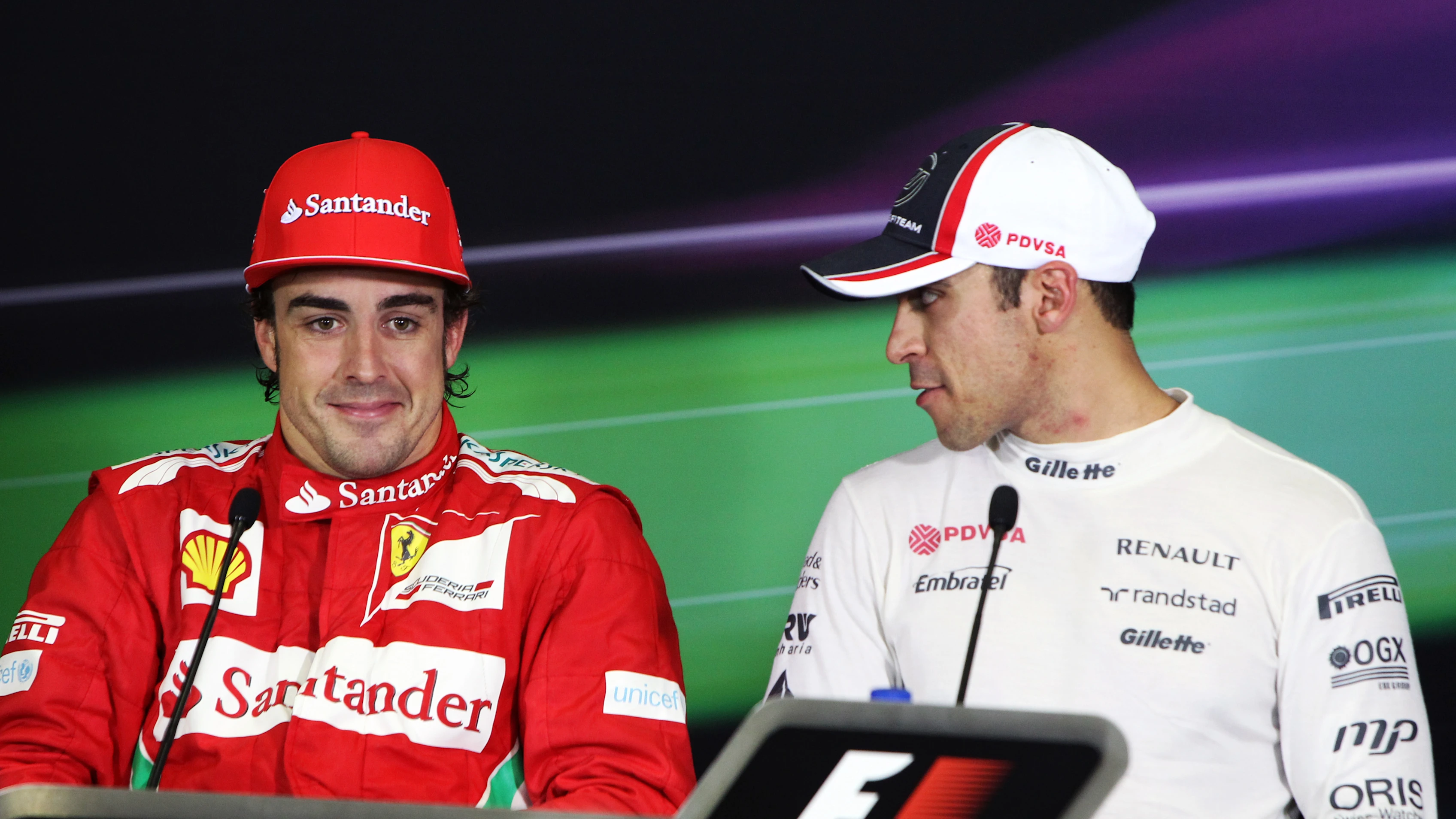 Fernando Alonso (ESP) Ferrari and Pastor Maldonado (VEN) Williams in the post race Press