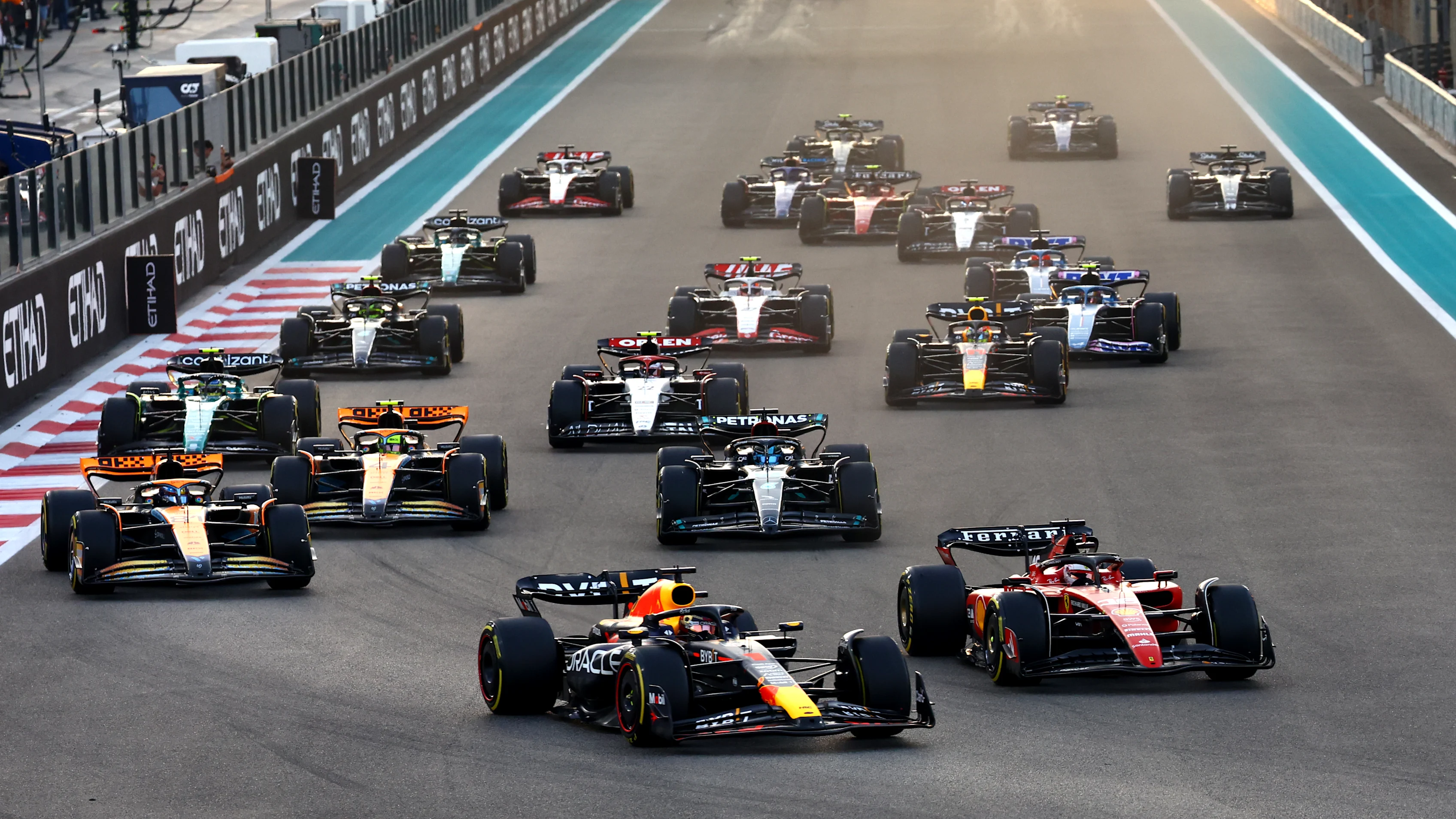 ABU DHABI, UNITED ARAB EMIRATES - NOVEMBER 26: Max Verstappen of the Netherlands driving the (1)