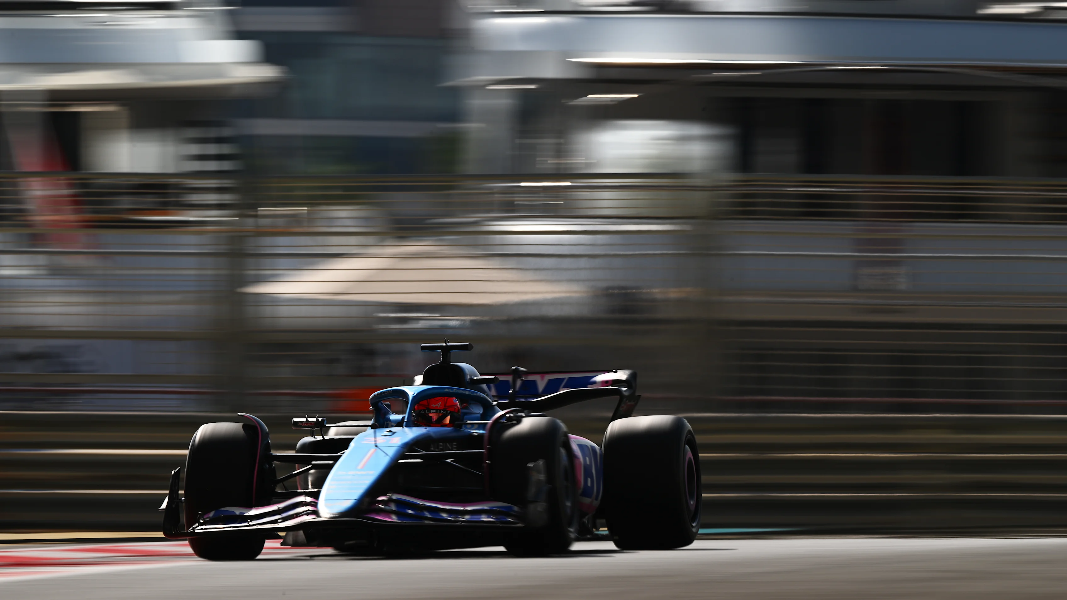 ABU DHABI, UNITED ARAB EMIRATES - NOVEMBER 28: Esteban Ocon of France driving the (31) Alpine F1