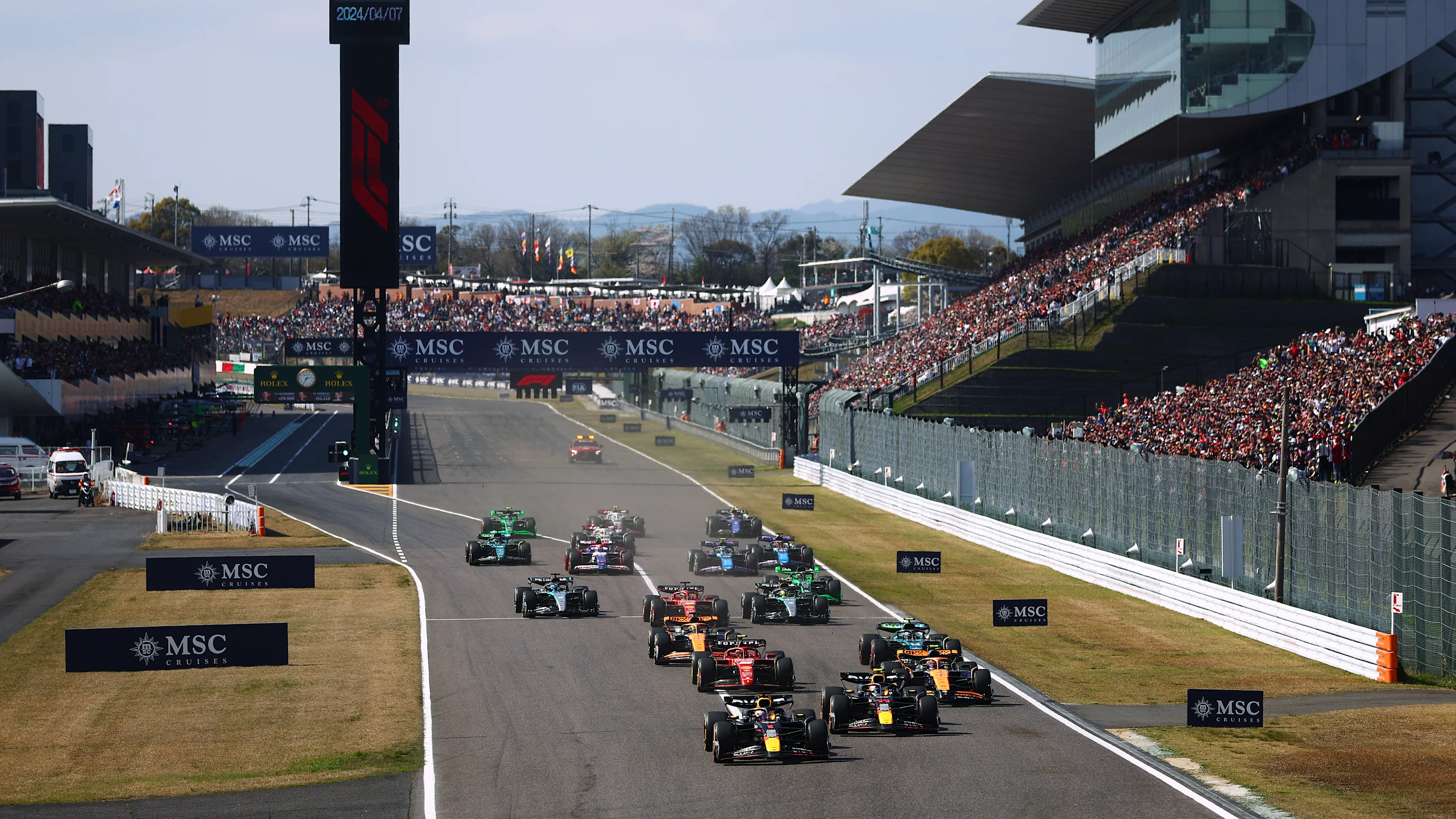 SUZUKA, JAPAN - APRIL 07: Max Verstappen of the Netherlands driving the (1) Oracle Red Bull Racing