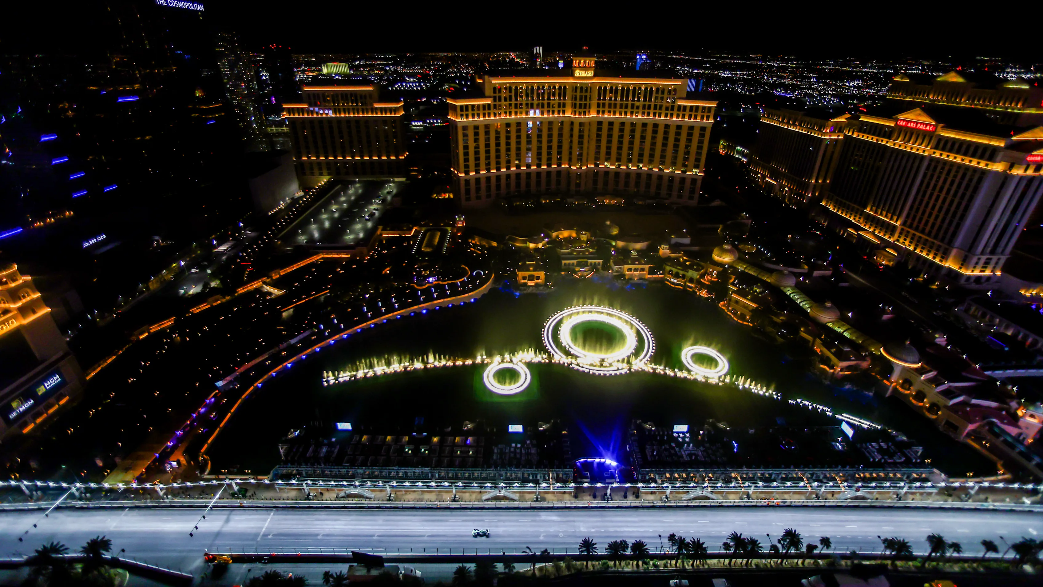 LAS VEGAS, NEVADA - NOVEMBER 21: Max Verstappen of the Netherlands driving the (1) Oracle Red Bull