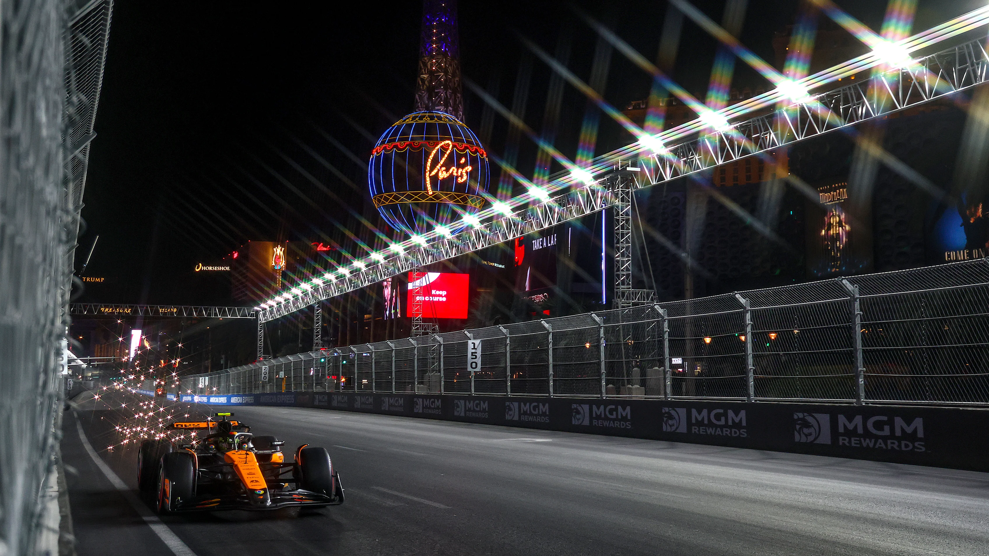 LAS VEGAS, NEVADA - NOVEMBER 22: (EDITORS NOTE: A special effects camera filter was used for this