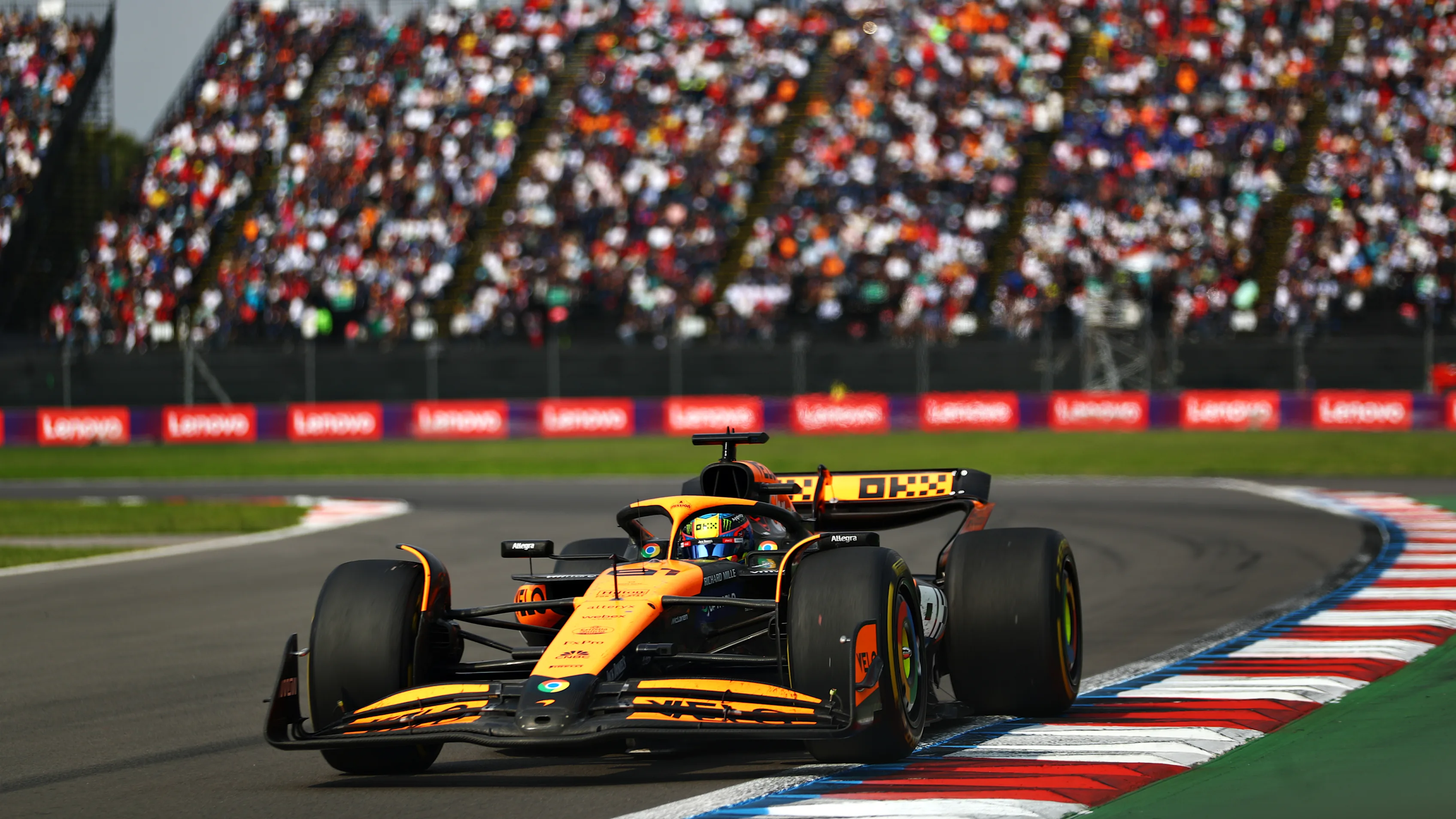 MEXICO CITY, MEXICO - OCTOBER 27: Oscar Piastri of Australia driving the (81) McLaren MCL38