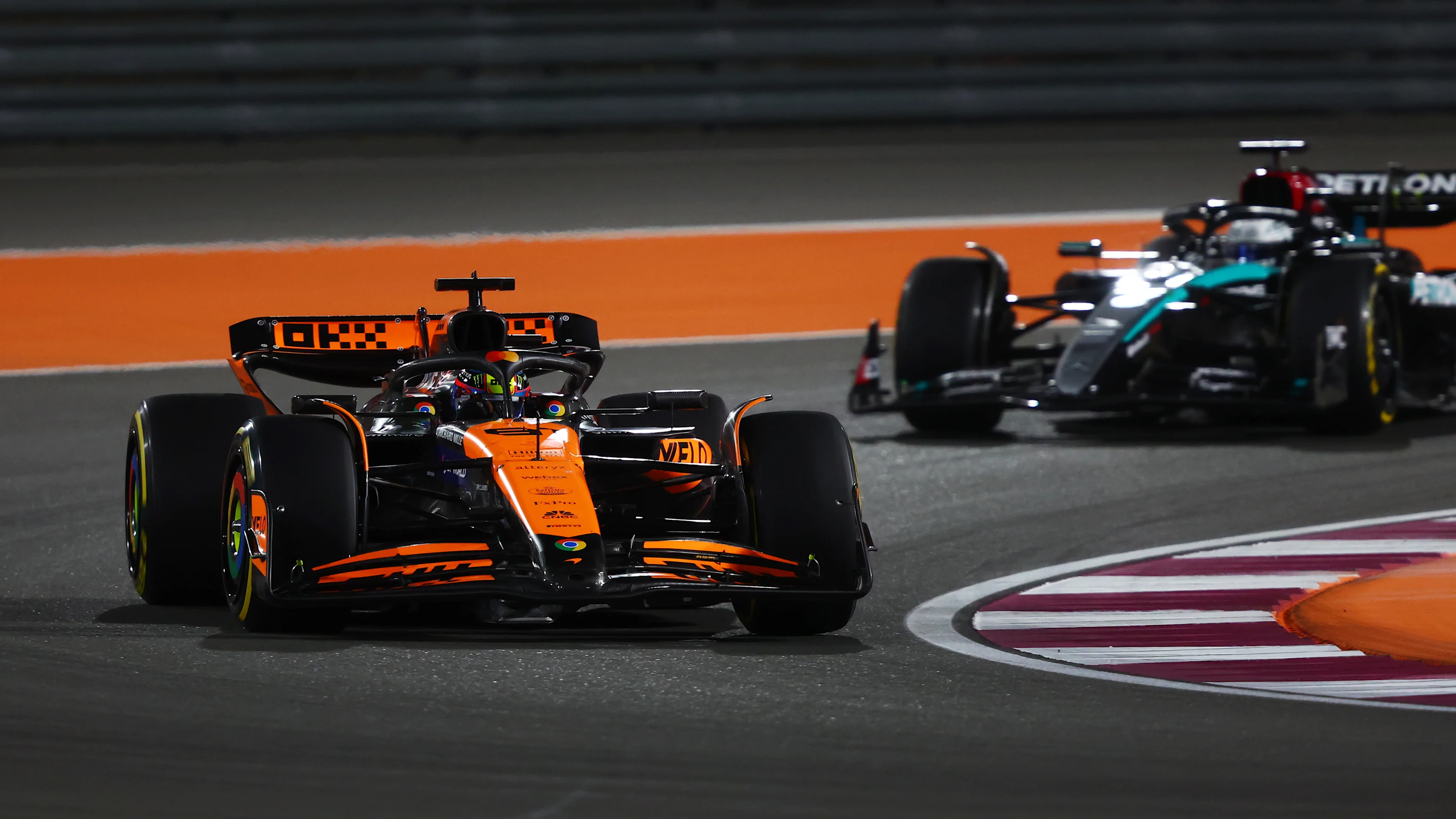 LUSAIL CITY, QATAR - NOVEMBER 30: Oscar Piastri of Australia driving the (81) McLaren MCL38