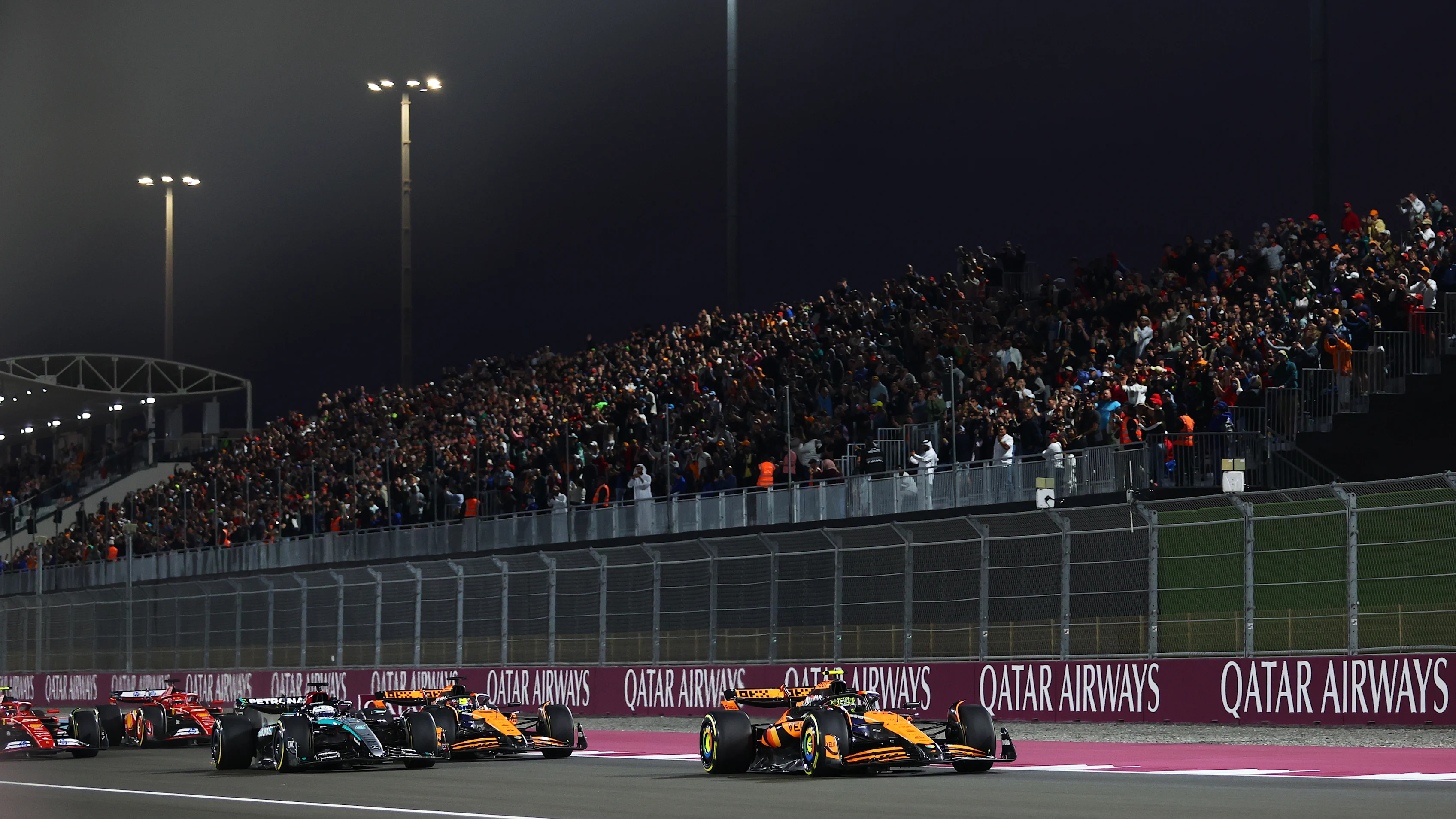 LUSAIL CITY, QATAR - NOVEMBER 29: Lando Norris of Great Britain driving the (4) McLaren MCL38