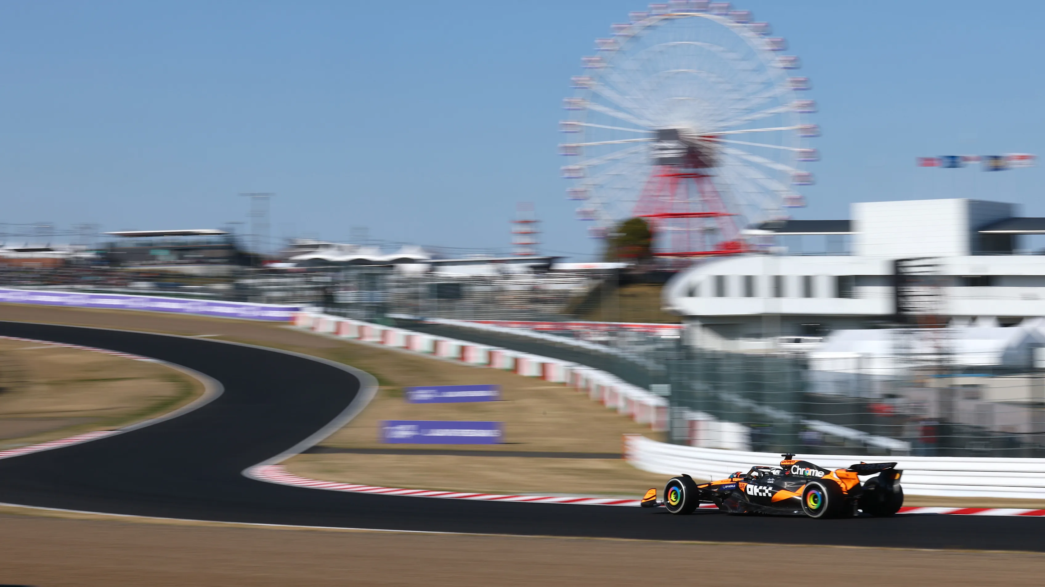 SUZUKA, JAPAN - APRIL 04: Lando Norris of Great Britain driving the (4) McLaren MCL39 Mercedes on