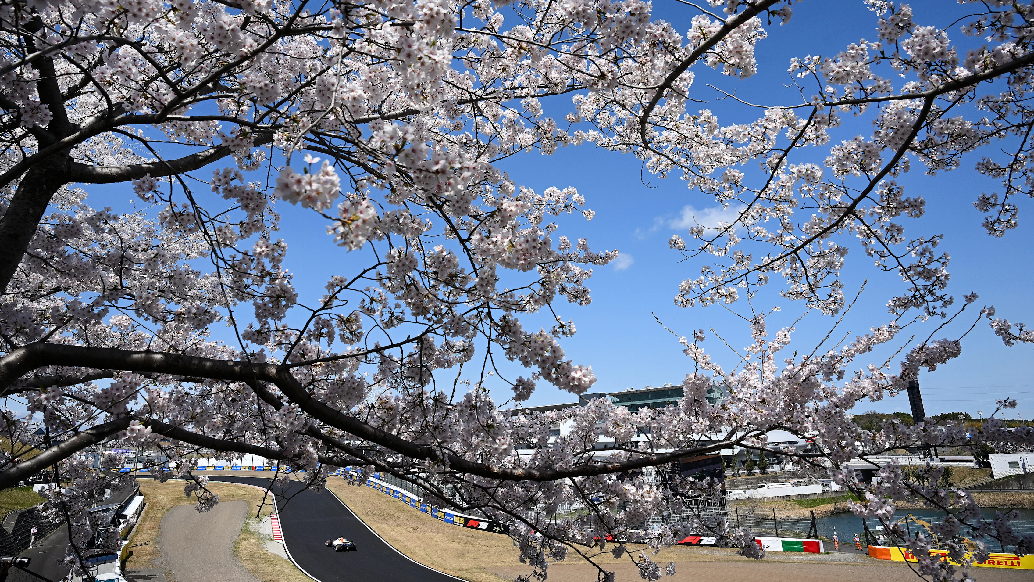 SUZUKA, JAPAN - APRIL 04: Liam Lawson of New Zealand driving the (30) Visa Cash App Racing Bulls
