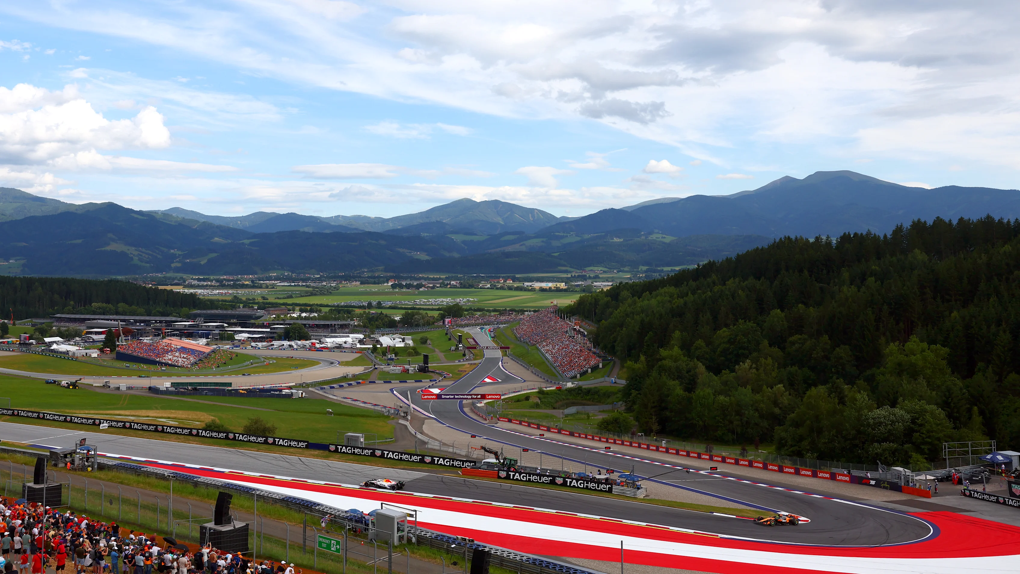 SPIELBERG, AUSTRIA - JUNE 27: Isack Hadjar of France driving the (6) Visa Cash App Racing Bulls