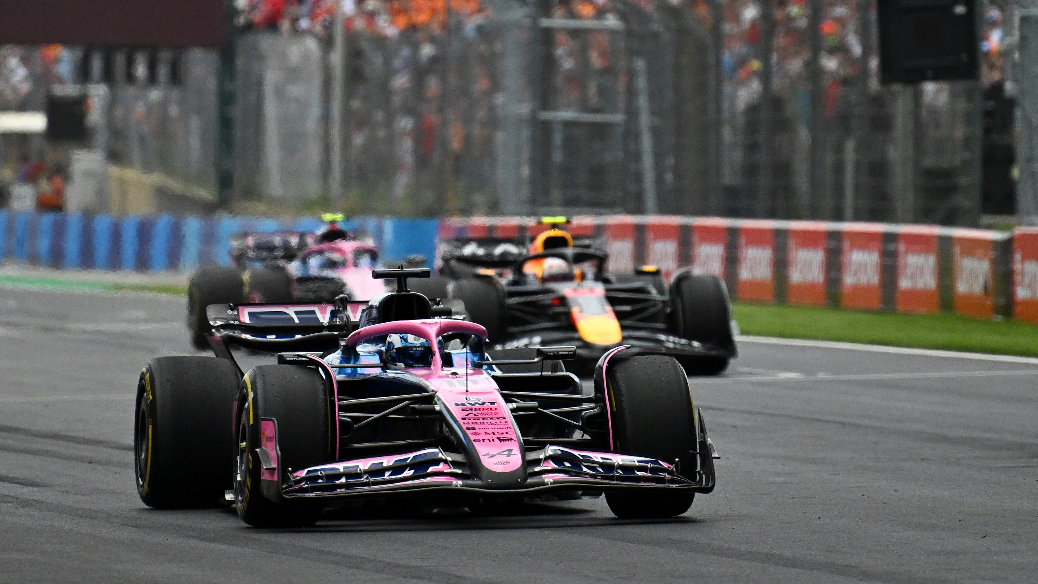 BUDAPEST, HUNGARY - AUGUST 01: Pierre Gasly of France driving the (10) Alpine F1 A525 Renault leads Yuki Tsunoda of Japan driving the (22) Oracle Red Bull Racing RB21 and Franco Colapinto of Argentina driving the (43) Alpine F1 A525 Renault during practice ahead of the F1 Grand Prix of Hungary at Hungaroring on August 01, 2025 in Budapest, Hungary. (Photo by Mark Sutton - Formula 1/Formula 1 via Getty Images)