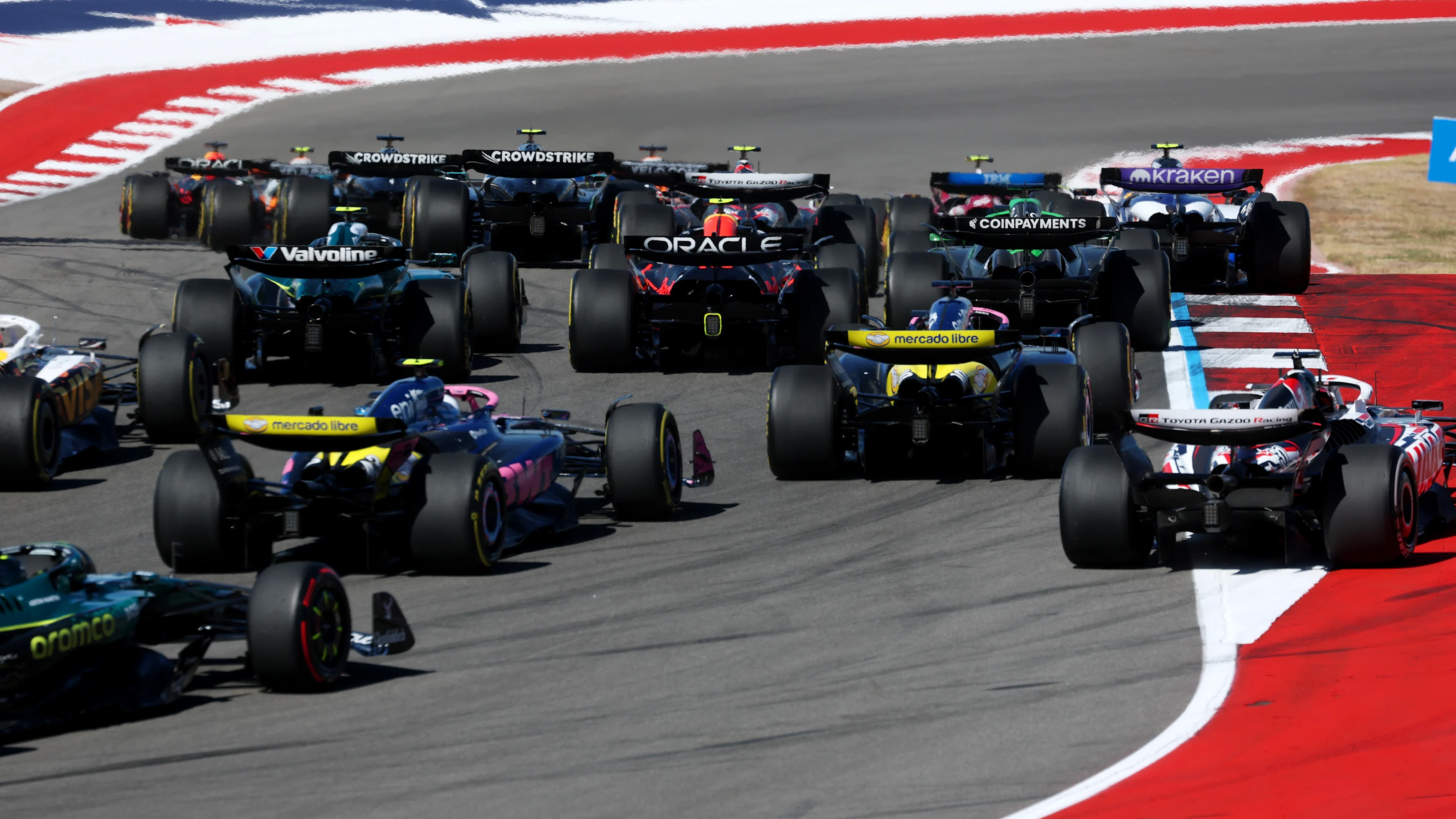 AUSTIN, TEXAS - OCTOBER 19: Yuki Tsunoda of Japan driving the (22) Oracle Red Bull Racing RB21