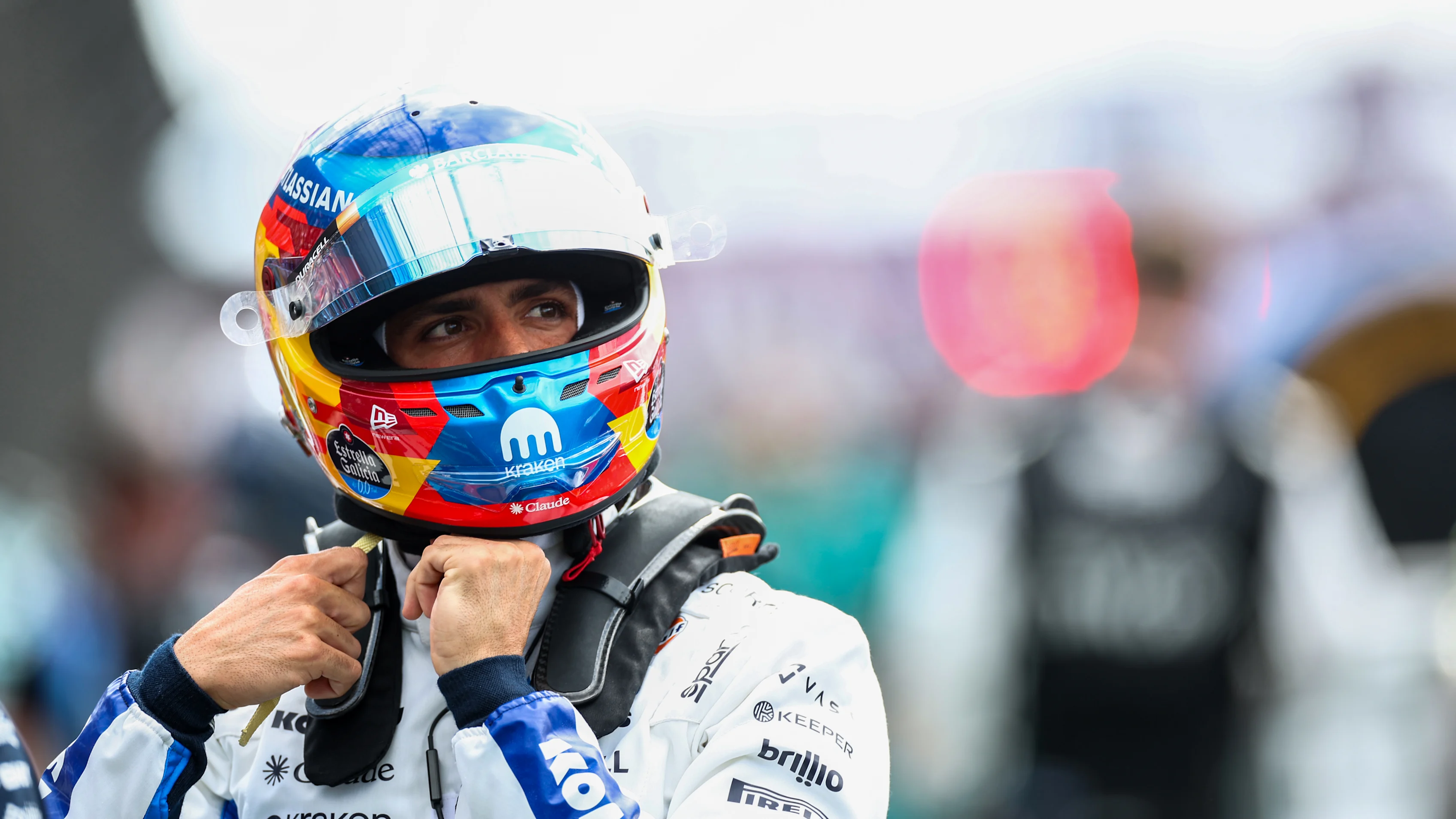 MELBOURNE, AUSTRALIA - MARCH 08: Carlos Sainz of Spain and Williams prepares to drive on the grid during the F1 Grand Prix of Australia at Albert Park Grand Prix Circuit on March 08, 2026 in Melbourne, Australia. (Photo by Peter Fox/Getty Images)