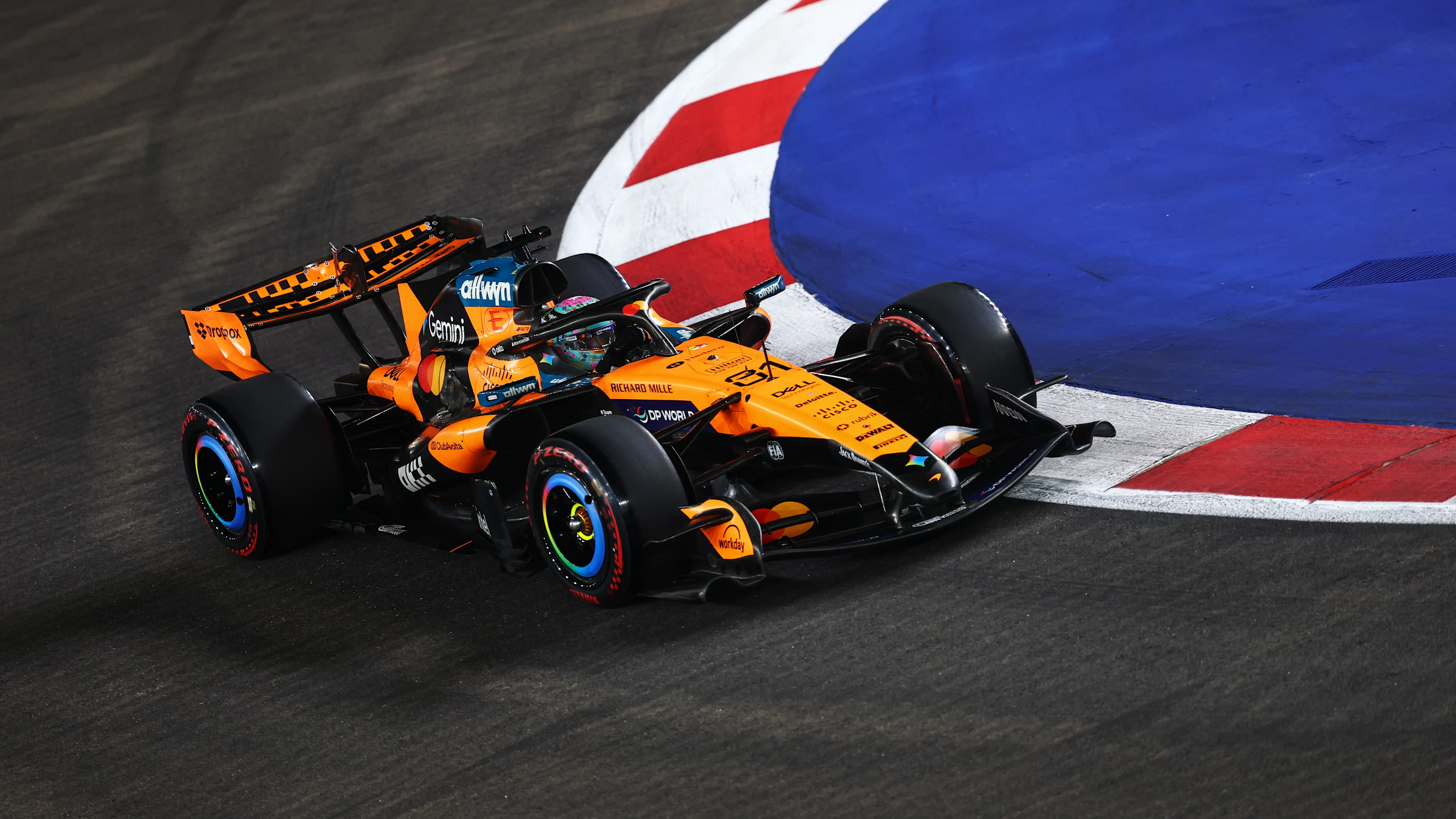 SINGAPORE, SINGAPORE - OCTOBER 11: Oscar Piastri of Australia driving the (81) McLaren MCL40