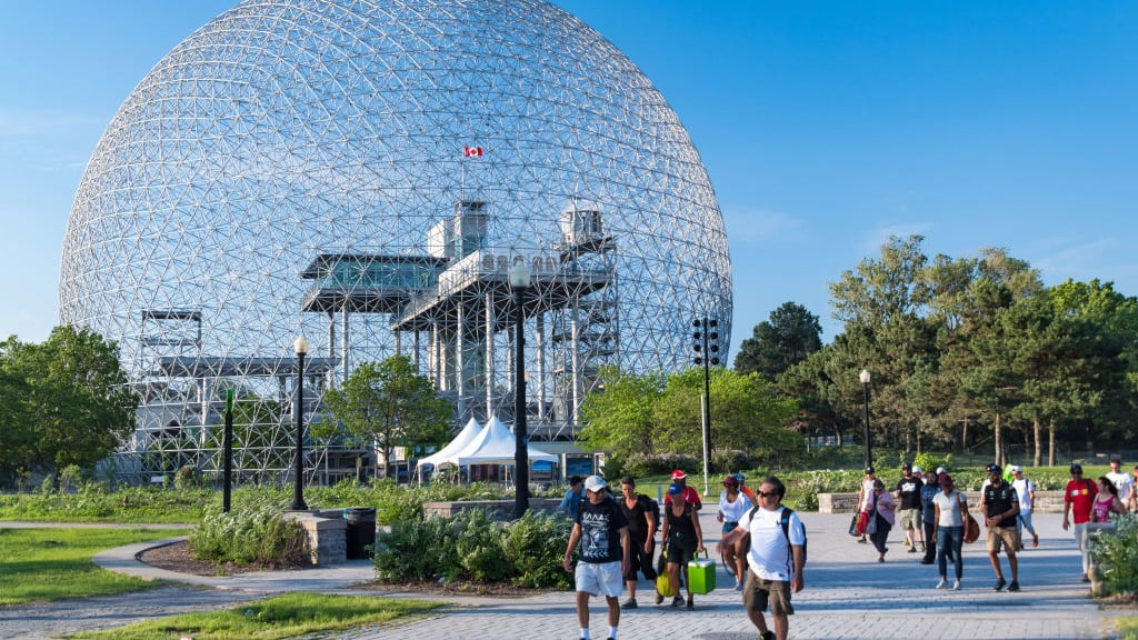 DESTINATION GUIDE: What F1 fans can eat, see and do when they visit Montreal for the Canadian Grand Prix - Vimarsana News