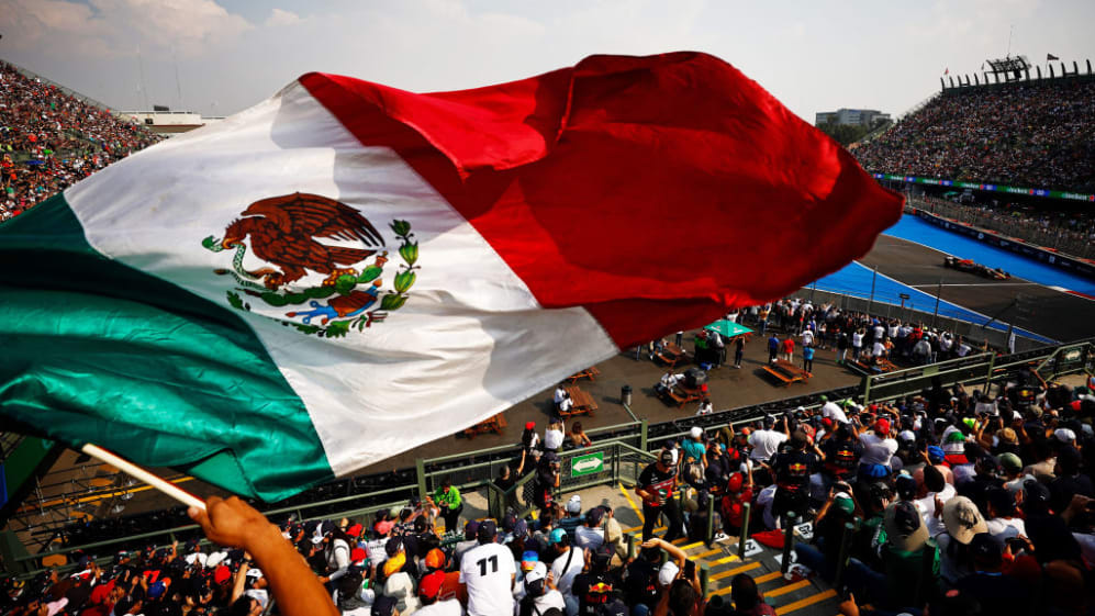 MEXICO CITY, MEXICO - OCTOBER 29: Sergio Perez of Mexico driving the (11) Oracle Red Bull Racing