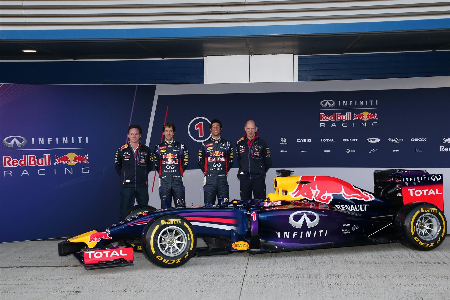 Christian Horner: 2014 a race between engine manufacturers