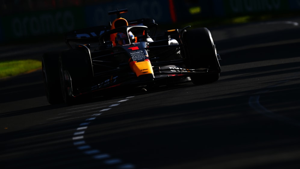 MELBOURNE, AVUSTRALYA - 02 NİSAN: Hollandalı Max Verstappen (1) Oracle Red Bull'u sürüyor