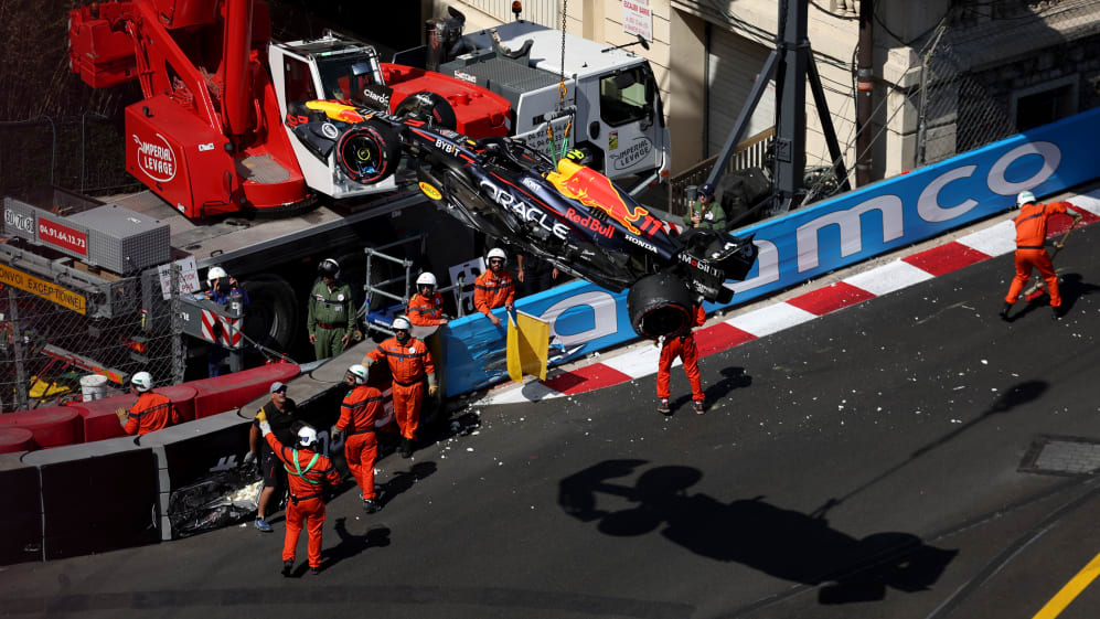 MONTE-CARLO, MÓNACO - 27 DE MAYO: El auto de Sergio Pérez de México y Oracle Red Bull Racing es