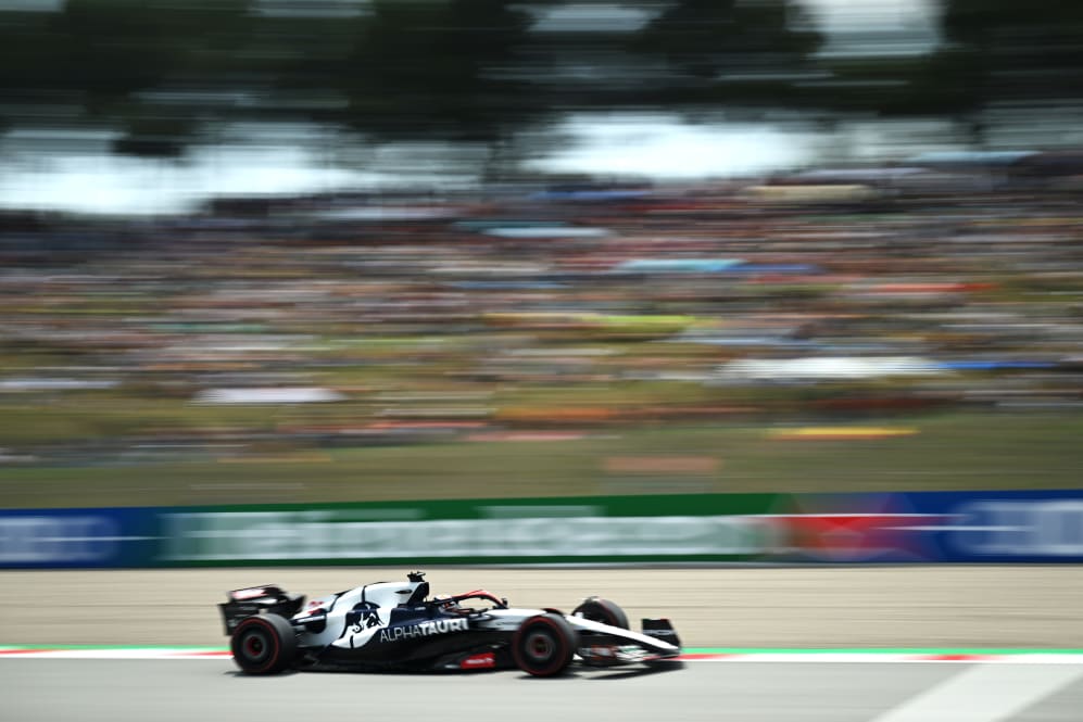 BARCELONA, SPAIN - JUNE 02: Nyck de Vries of Netherlands driving the (21) Scuderia AlphaTauri AT04