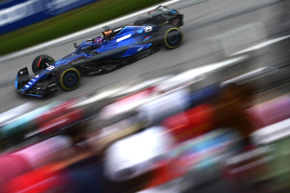 MONTREAL, QUEBEC - JUNE 16: Alexander Albon of Thailand driving the (23) Williams FW45 Mercedes on