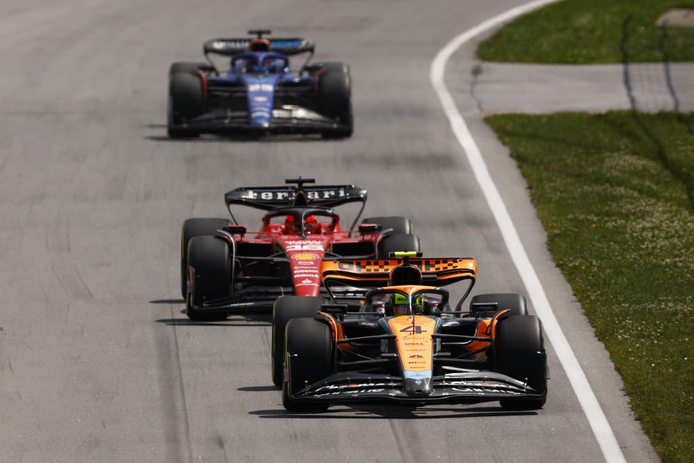 MONTREAL, QUEBEC - 18 DE JUNIO: Lando Norris de Gran Bretaña conduciendo el (4) McLaren MCL60 Mercedes