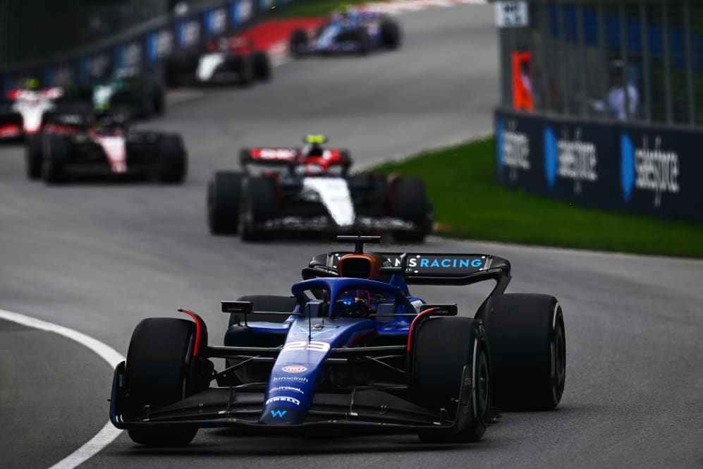 MONTREAL, QUEBEC - 18 DE JUNIO: Alexander Albon de Tailandia en la pista durante el Grand Prix F1 de Canadá