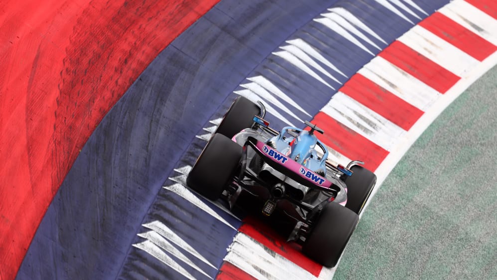 SPIELBERG, AUSTRIA - 2 DE JULIO: Esteban Ocon de Francia conduciendo el (31) Alpine F1 A523 Renault en