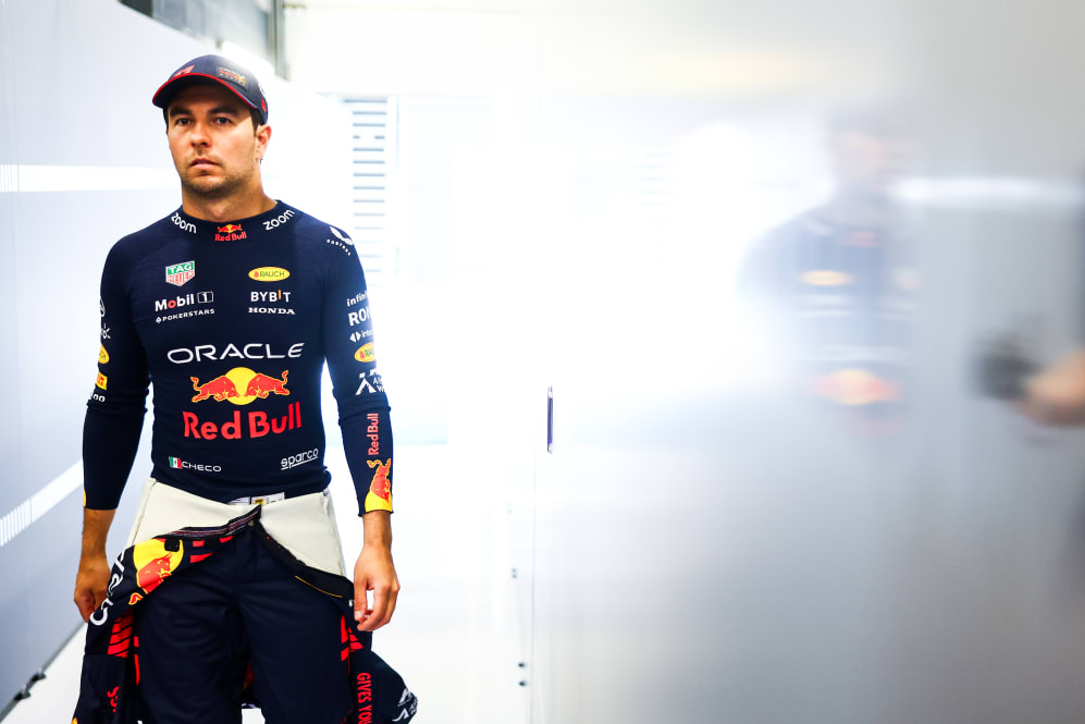 Qué observar en el Gran Premio de Gran Bretaña de 2023: McLaren en la mezcla y una emocionante pelea en el podio 3 NORTHAMPTON, INGLATERRA - 08 DE JULIO: Sergio Pérez de México y Oracle Red Bull Racing se prepara para conducir