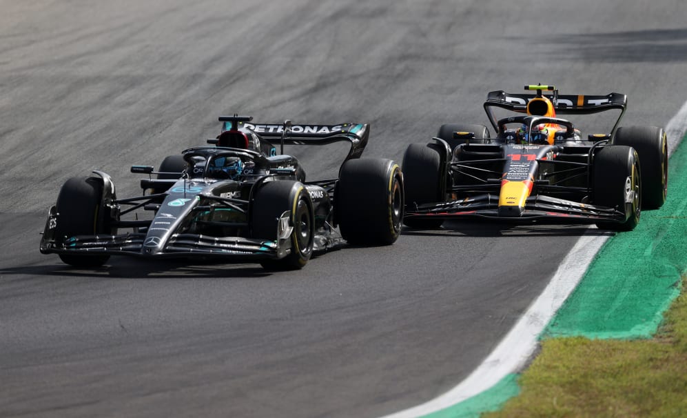 MONZA, ITALIA - 03 DE SEPTIEMBRE: George Russell de Gran Bretaña conduciendo el (63) Mercedes AMG Petronas