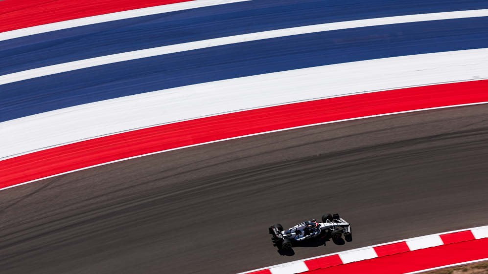 AUSTIN, TEXAS - 20 DE OCTUBRE: Daniel Ricciardo de Australia conduciendo la (3) Scuderia AlphaTauri AT04
