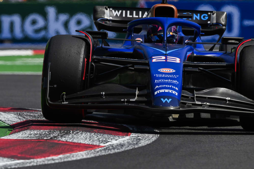 MEXICO CITY, MEXICO - OCTOBER 28: Alexander Albon of Thailand driving the (23) Williams FW45