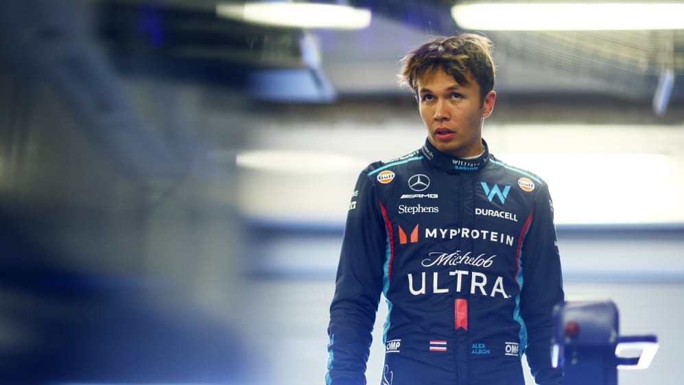 CIUDAD DE MÉXICO, MÉXICO - 28 DE OCTUBRE: El decimocuarto clasificado Alexander Albon de Tailandia y