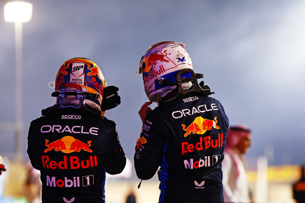 BAHREIN, BAHREIN - 2 DE MARZO: El ganador de la carrera Max Verstappen de Holanda y Oracle Red Bull